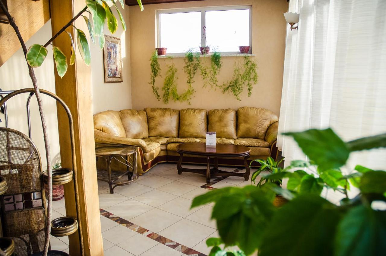 Готель Софія Dolyna Exterior foto